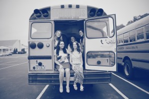 Best Friends Photo Shoot - The Girl Who Does Everthing